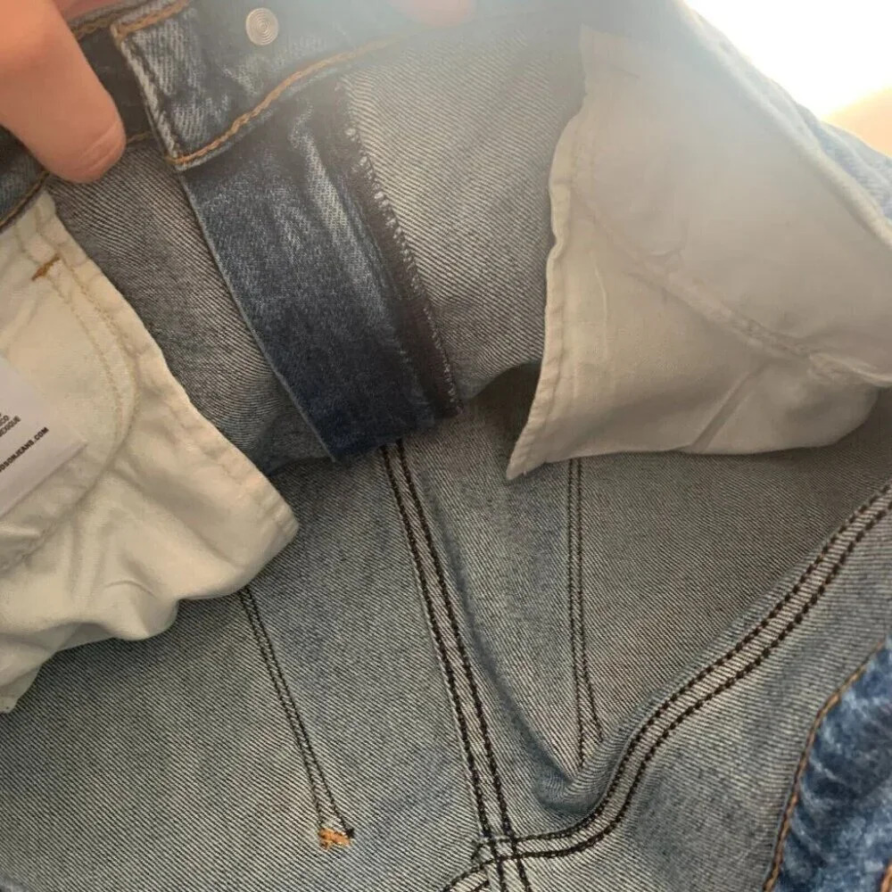 Hudson Jeans Women's Boot Cut in Light Blue - Picture 14 of 15